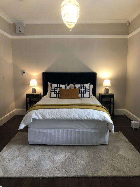 Belmore Cottage - Accommodation Main Beach 18