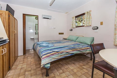 Echo Holiday Parks - Naracoorte - Accommodation Main Beach 5