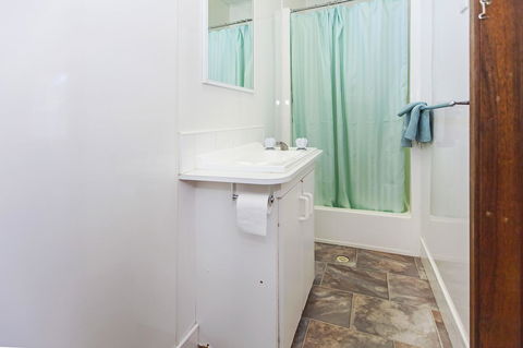 Echo Holiday Parks - Naracoorte - Accommodation Main Beach 8