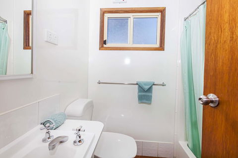 Echo Holiday Parks - Naracoorte - Accommodation Main Beach 15