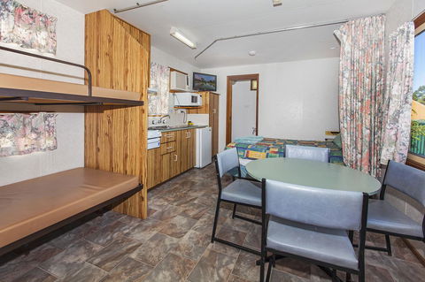 Echo Holiday Parks - Naracoorte - Accommodation Main Beach 10