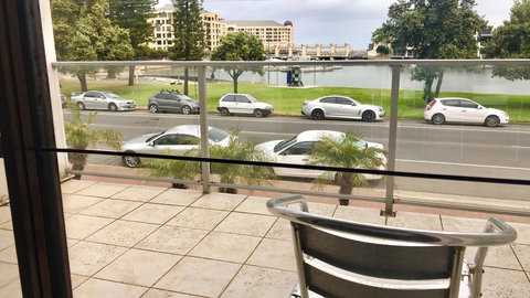 Haven Marina Motel - Accommodation Main Beach 4