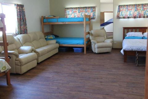 LAS ARENAS - The Sands - BEACH HOUSE - Accommodation Main Beach 4