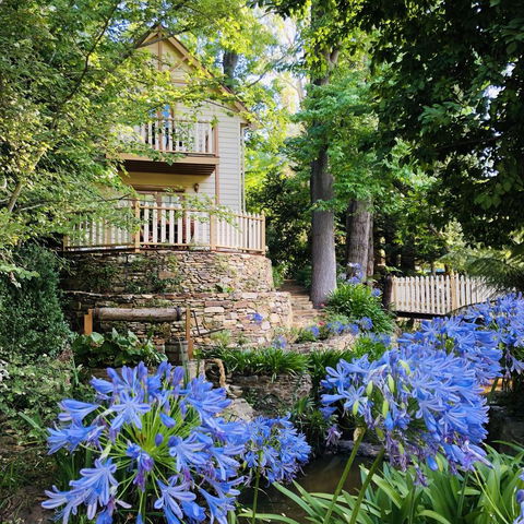 Aldgate Creek Cottage Bed And Breakfast - Accommodation Main Beach 2