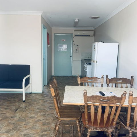 Bay Lodge - Accommodation Main Beach 16