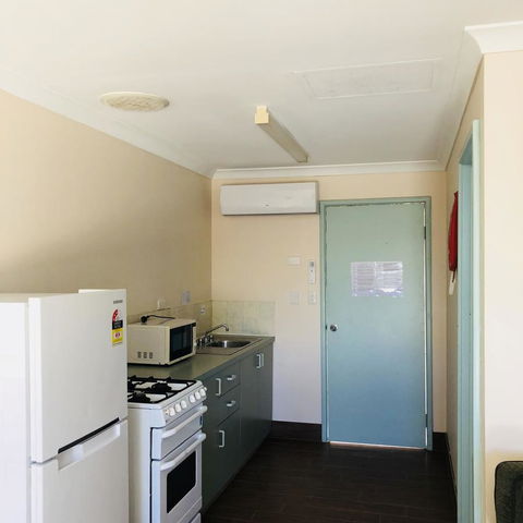 Bay Lodge - Accommodation Main Beach 38