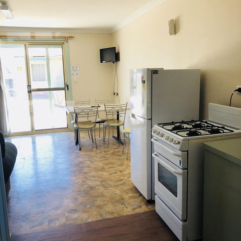 Bay Lodge - Accommodation Main Beach 35