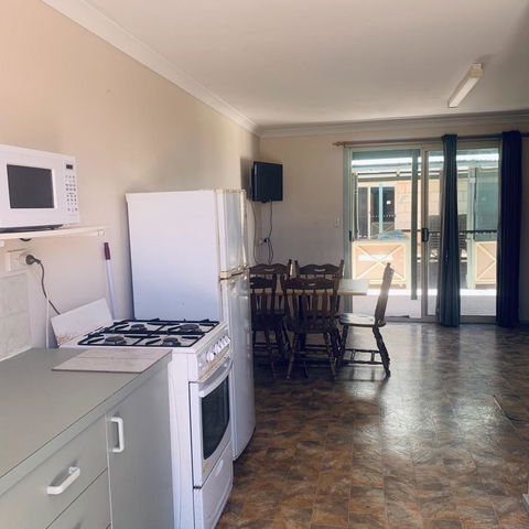 Bay Lodge - Accommodation Main Beach 21