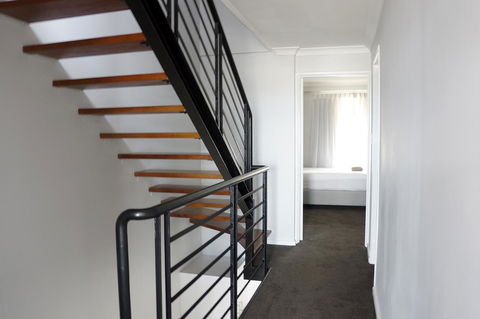 Oceanside 23 - Accommodation Main Beach 17