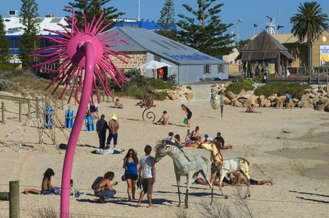 Oceanside 23 - Accommodation Main Beach 30