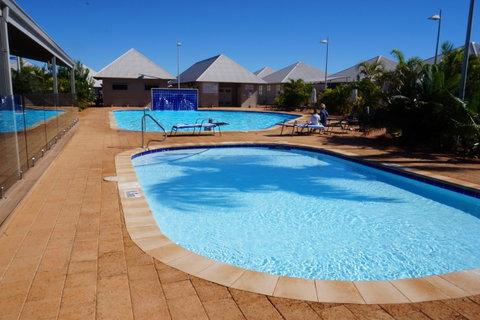Escape 2 Exmouth - Accommodation Main Beach 21