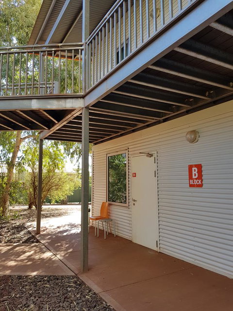 Capricorn Village - Accommodation Main Beach 1