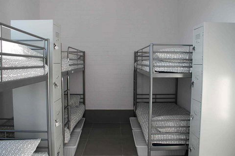 Perth City Backpackers Hostel - Note - Valid Passport Required To Check In - Accommodation Main Beach 5