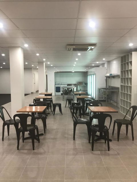 Perth City Backpackers Hostel - Note - Valid Passport Required To Check In - Accommodation Main Beach 7
