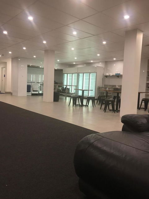 Perth City Backpackers Hostel - Note - Valid Passport Required To Check In - Accommodation Main Beach 11