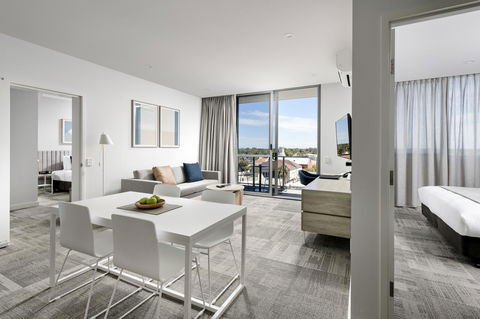Quest Midland - Accommodation Main Beach 9