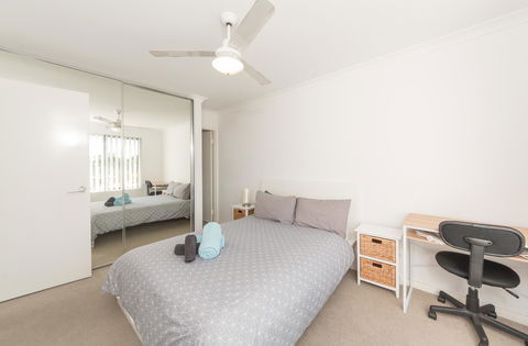 Yaran Suites - Accommodation Main Beach 34