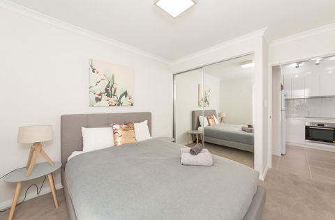 Yaran Suites - Accommodation Main Beach 23