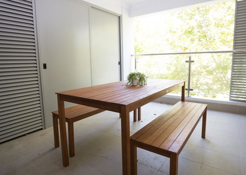 Yaran Suites - Accommodation Main Beach 10