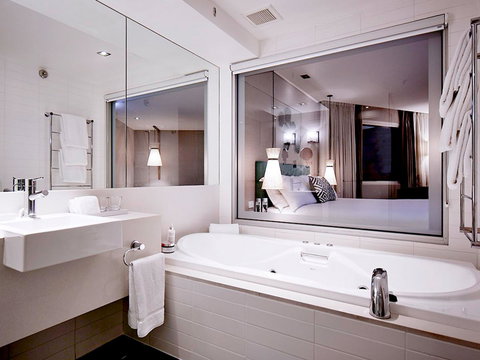 Crown Promenade Perth - Accommodation Main Beach 4