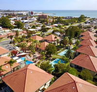 Mandurah Family Resort - Accommodation Main Beach