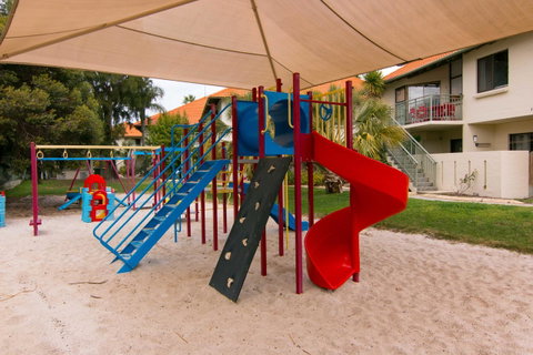 Mandurah Family Resort - Accommodation Main Beach 31