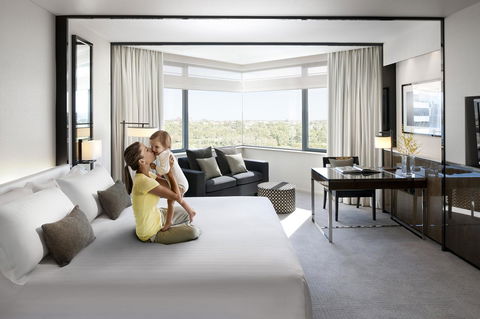 Crown Metropol Perth - Accommodation Main Beach 12