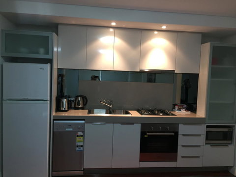 Parklane Apartments - Accommodation Main Beach 22