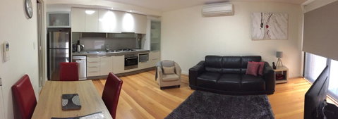 Parklane Apartments - Accommodation Main Beach 14