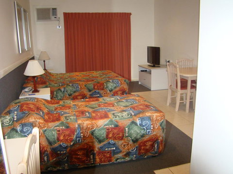 Dunsborough Central Motel - Accommodation Main Beach 17