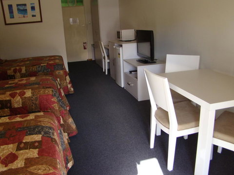 Dunsborough Central Motel - Accommodation Main Beach 9
