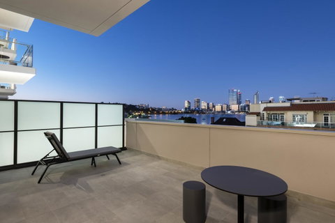 Quest South Perth Foreshore - Accommodation Main Beach 8