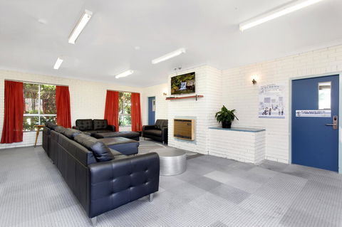 Armidale Tourist Park - Accommodation Main Beach 26