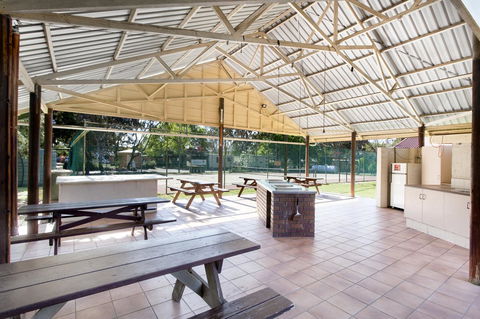 Armidale Tourist Park - Accommodation Main Beach 23