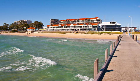 Boardwalk By The Beach - Accommodation Main Beach 0