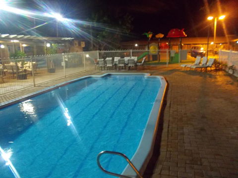 Carnarvon Motel - Accommodation Main Beach 30