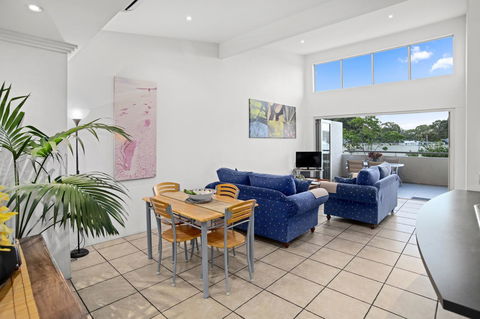 Villa On Fearn - Accommodation Main Beach 3