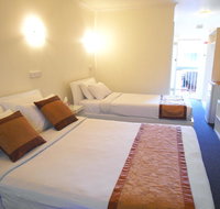 Toorak Lodge - Accommodation Main Beach