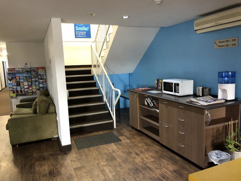 Ibis Budget Perth Airport - Accommodation Main Beach 12