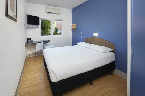 Ibis Budget Perth Airport - Accommodation Main Beach 2