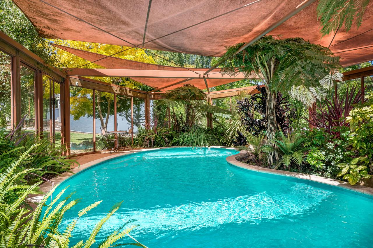 Shadforth WA Accommodation Main Beach