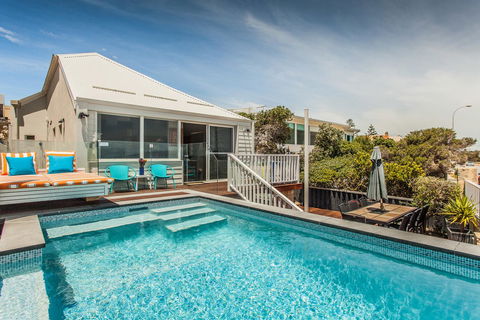 Cottesloe Beach House I - Accommodation Main Beach 0