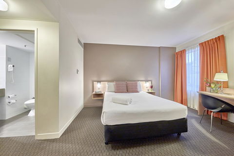 Ibis Perth - Accommodation Main Beach 4