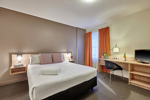 Ibis Perth - Accommodation Main Beach 5