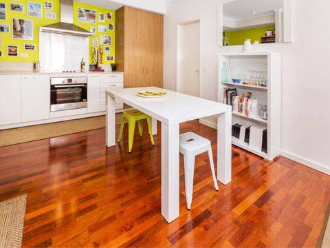 Home Apartment - Perth City Centre - Free WiFi - Accommodation Main Beach 10