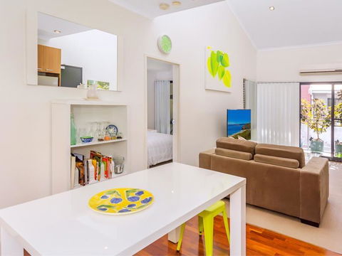 Home Apartment - Perth City Centre - Free WiFi - Accommodation Main Beach 6