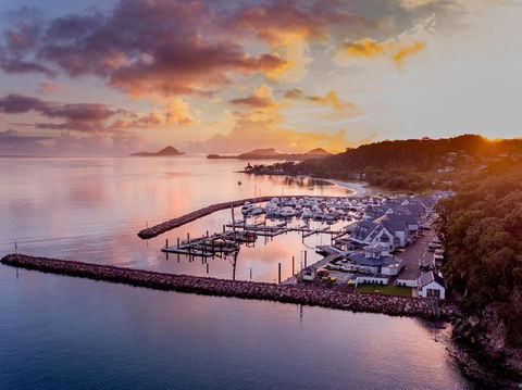 Anchorage Port Stephens - Accommodation Main Beach 2