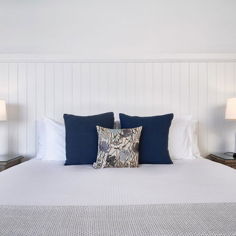 Anchorage Port Stephens - Accommodation Main Beach 24