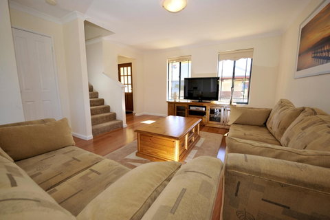 Palm Beach Manor - Accommodation Main Beach 4