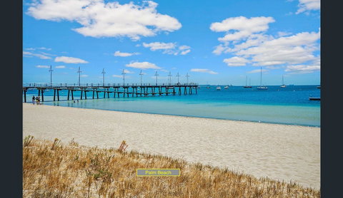 Palm Beach Manor - Accommodation Main Beach 15